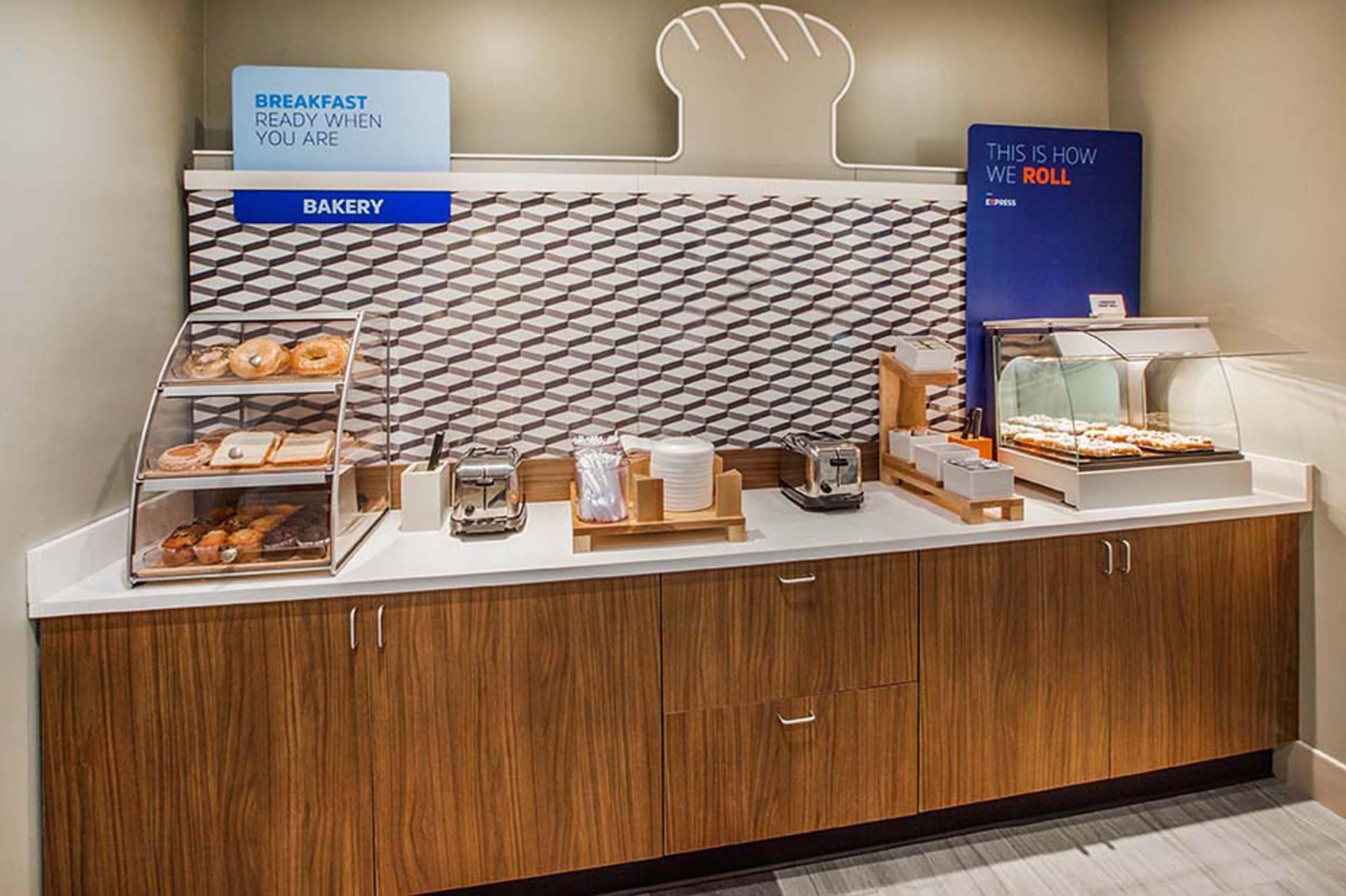 Holiday Inn Express & Suites - Hermiston Downtown By Ihg Экстерьер фото