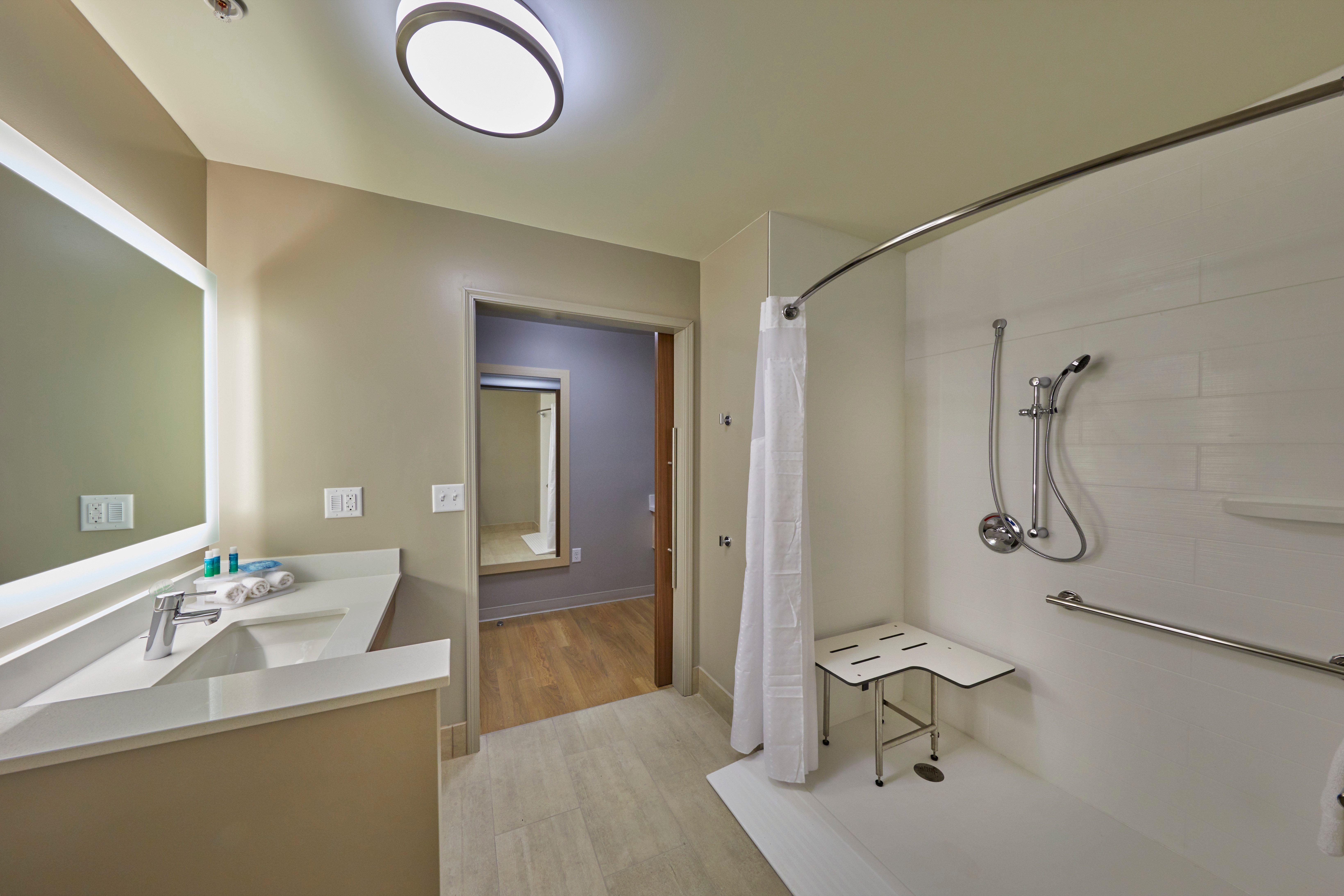 Holiday Inn Express & Suites - Hermiston Downtown By Ihg Экстерьер фото