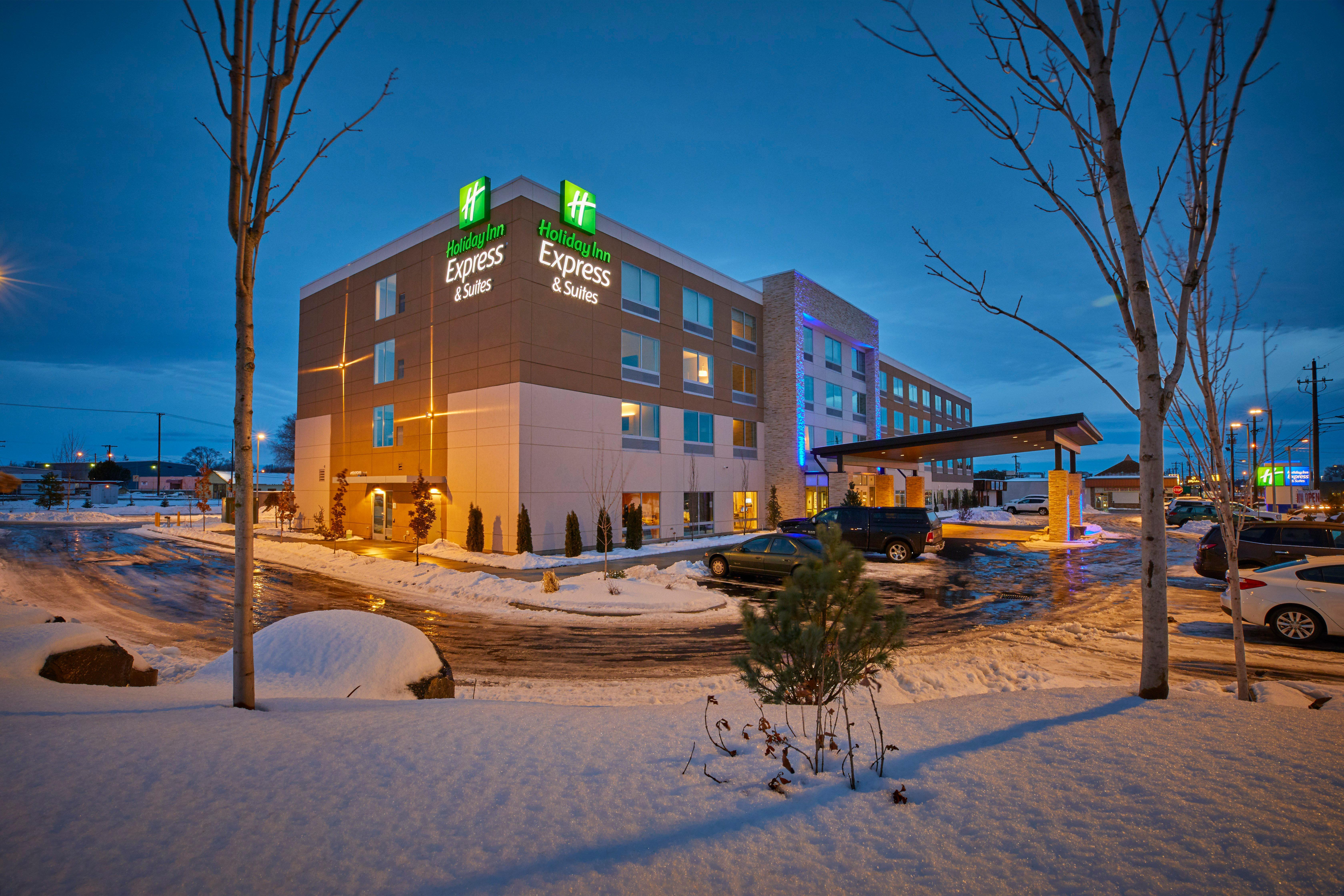 Holiday Inn Express & Suites - Hermiston Downtown By Ihg Экстерьер фото
